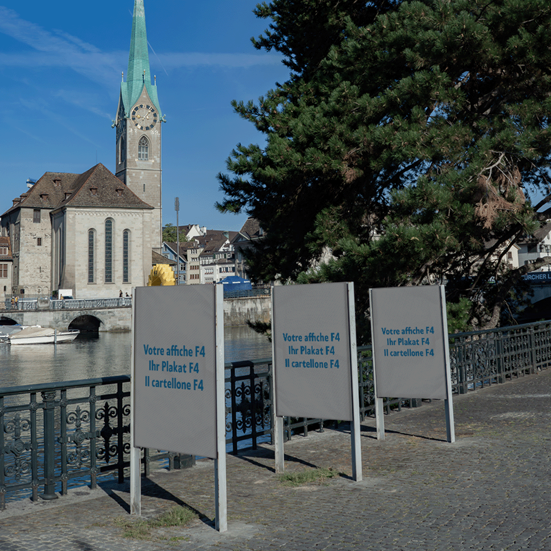 Mockup affiche F4 dans la vieille ville de Zurich